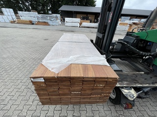 Ca. 100x Guyana Teak vlonderplanken, 21x145mm, lengte 275cm